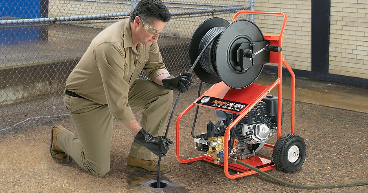 Colorado Plumber Succeeds With Top-Notch Equipment | Dig Different