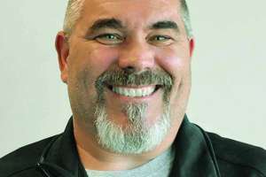 DIG0223 Ind News dan klimek 2022