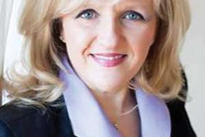 DIG11 Building the Business kathy webshot portrait