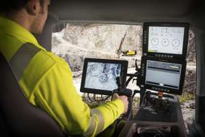 Benchremote With Smartroc D65 Smaller