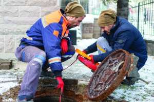 Confined space safety pedley