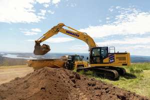 Komatsu pc220lci