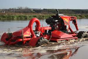 Nuhn Industries Lagoon Crawler Web