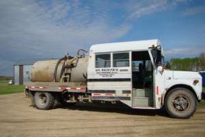 P 11 14 between the lines ugly truck