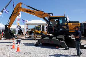 ICUEE Day 2 Notes: Pink Drill Bits Give Contractors a Way to Help