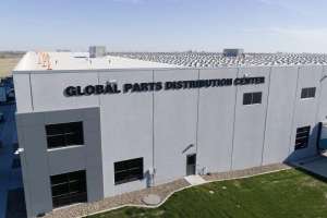 Vermeer Center Large